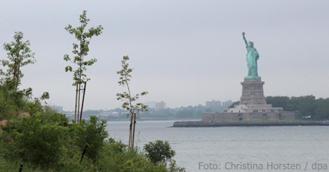 New York  Riesenriesenrad soll sich erst 2018 drehen