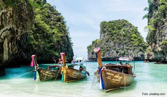 Thailand: Immer mehr russische Touristen »flüchten« reisen im Winter nach Phuket.