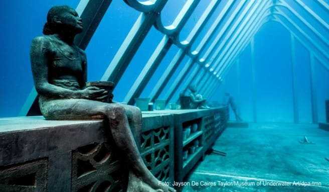 Australien Neues Unterwasser-Museum in Queensland