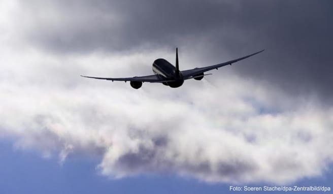 Gibt es ein Recht auf eine pauschale Entschädigung, wenn ein Flieger auf einen nahe gelegenen Flughafen umgeleitet wird?