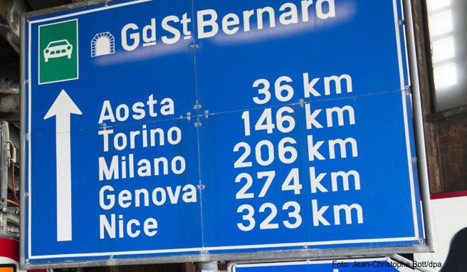 Italien  Großer-St.-Bernhard-Tunnel bis Mitte Januar gesperrt