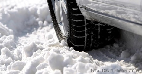 Kein Durchkommen mehr  Erste Alpenpässe nach Schneefall geschlossen