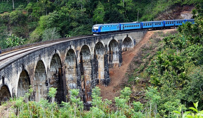 REISEN NACH SRI LANKA  Von nicht notwendigen Reisen wird abgeraten