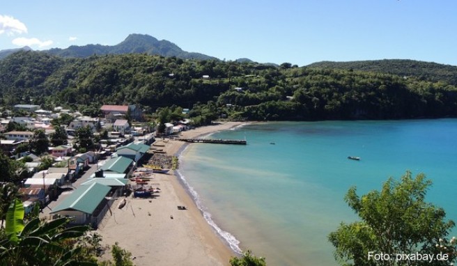 Karibik  St. Lucia erhöht die Gebühren für Flugreisende