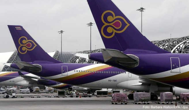 Thai Airways stornierte alle Flüge von Bangkok nach Europa am späten Mittwochabend und frühen Donnerstagmorgen Thai Airways stornierte alle Flüge von Bangkok nach Europa am späten Mittwochabend und frühen Donnerstagmorgen