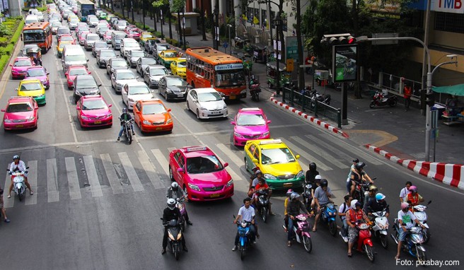 Thailand-Reise  Ärger über Hitler-Zimmer in Bangkok