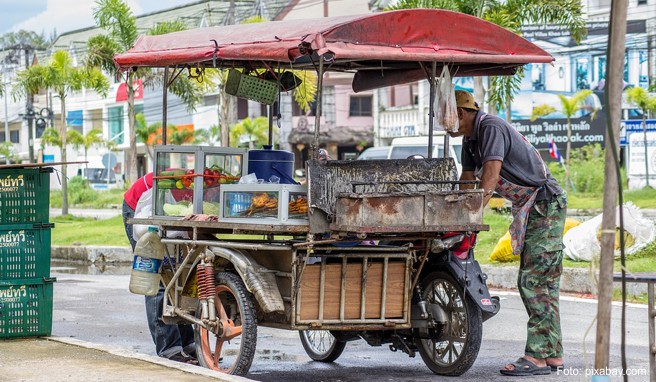 Straßenverkäufer in Bangkok
