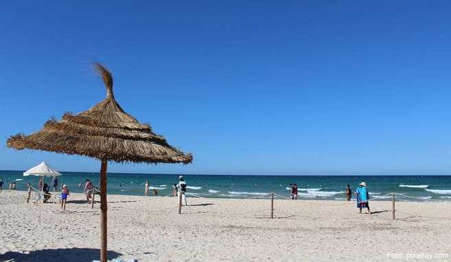 Der tunesische Fremdenverkehrsverband möchte, dass sich die einheimischen Strände bald wieder füllen.