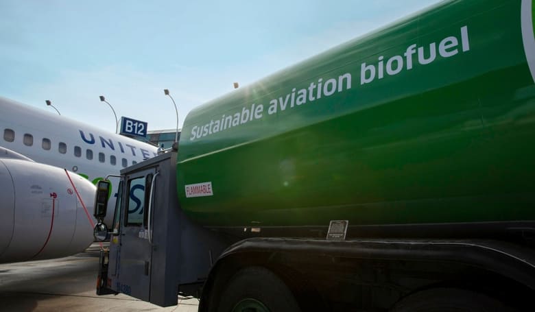 United Airlines: US-Fluggesellschaft investiert in Biokraftstoff-Raffinerie