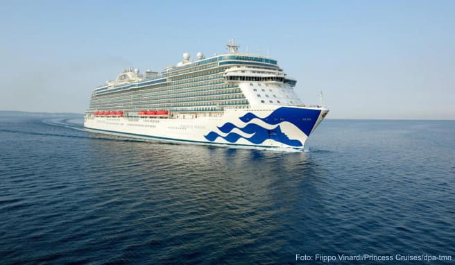 Die «Enchanted Princess» von Princess Cruises hätte ebenfalls schon 2020 mit Passagieren an Bord zu Kreuzfahrten aufbrechen sollen - nun wird es 2021