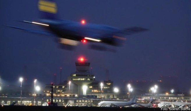 Flugverspätungen: Sobald Eltern für das Ticket ihres Babys bezahlt haben, besteht auch Anspruch auf eine Entschädigung Flugverspätungen: Sobald Eltern für das Ticket ihres Babys bezahlt haben, besteht auch Anspruch auf eine Entschädigung