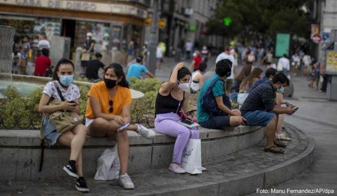 Das Auswärtige Amt warnt wegen der Corona-Pandemie nun auch vor Reisen in Spaniens Hauptstadt Madrid und ins spanische Baskenland