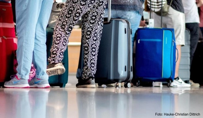 Insbesondere beim Aufgabegepäck machen viele Fluggesellschaften beachtliche Zusatzeinnahmen Insbesondere beim Aufgabegepäck machen viele Fluggesellschaften beachtliche Zusatzeinnahmen